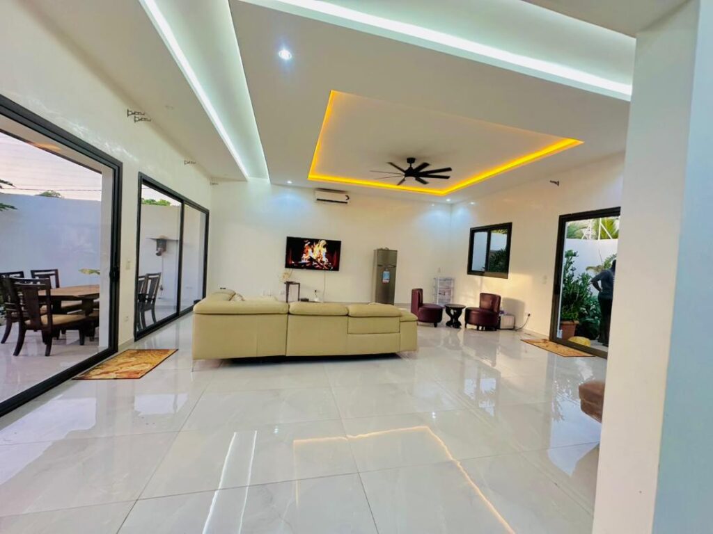 Annonces et ventes whatsapp image 2026 03 08 at 14.53.26 (2)